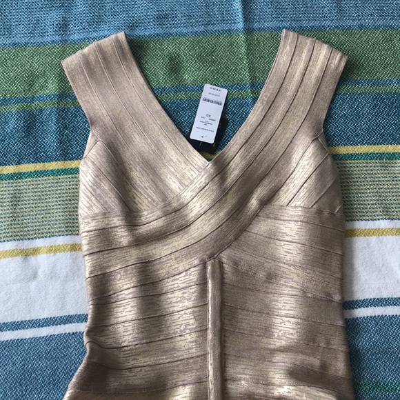 Bebe Gold Bandage dress NWT - Picture 5 of 8
